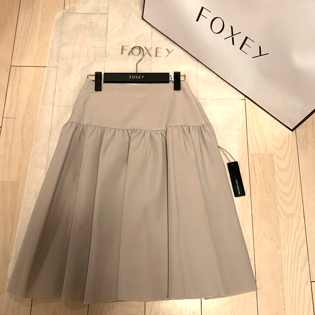 新品⭐︎FOXEY 定番 スカート 38 新入荷 67.0%OFF www.toyotec.com