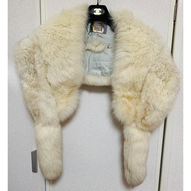 極美品!ほぼ未使用!SAGA FOX フォックス天然ファーケープ ダブルファー 《美品》SAGA FOX ボリュームケープ