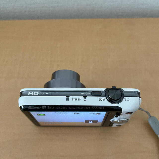 SONY(ソニー)の【美品】SONY サイバーショット DSC-WX7 スマホ/家電/カメラのカメラ(コンパクトデジタルカメラ)の商品写真
