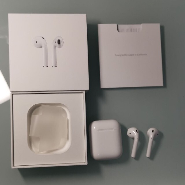 Apple AirPods　第1世代