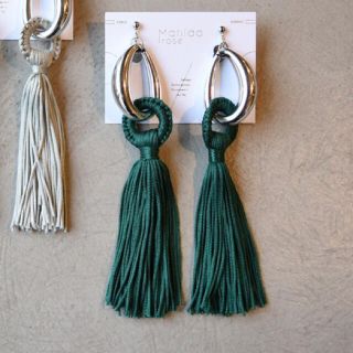 大人気！Matilda rose  pukkuri fringe tassel(ピアス)