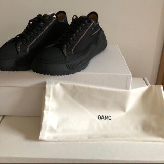 ジルサンダー(Jil Sander)の【新品】oamc free solo ブラック(スニーカー)