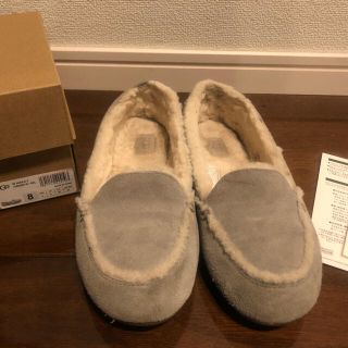 アグ(UGG)のUGG HAILEY グレー(スリッポン/モカシン)