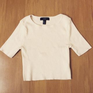 フォーエバートゥエンティーワン(FOREVER 21)のFOREVER21 トップス 新品(カットソー(半袖/袖なし))