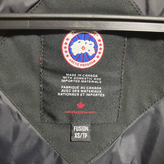 CANADA GOOSE(カナダグース)のカナダグース マッケンジー ブラック 黒 レディースのジャケット/アウター(ダウンジャケット)の商品写真