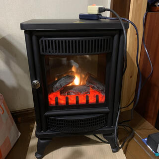 暖炉型温風ヒーター(電気ヒーター)