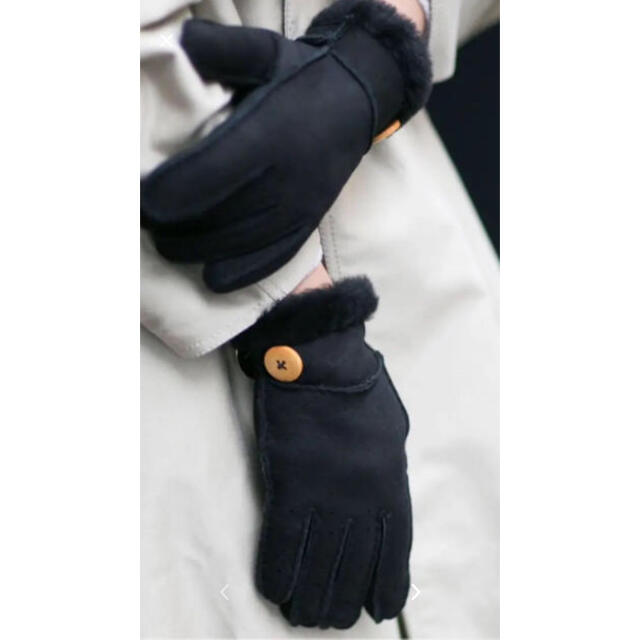 nano・universe(ナノユニバース)の新品タグ付き✨ナノユニバース　ムートン手袋 レディースのファッション小物(手袋)の商品写真