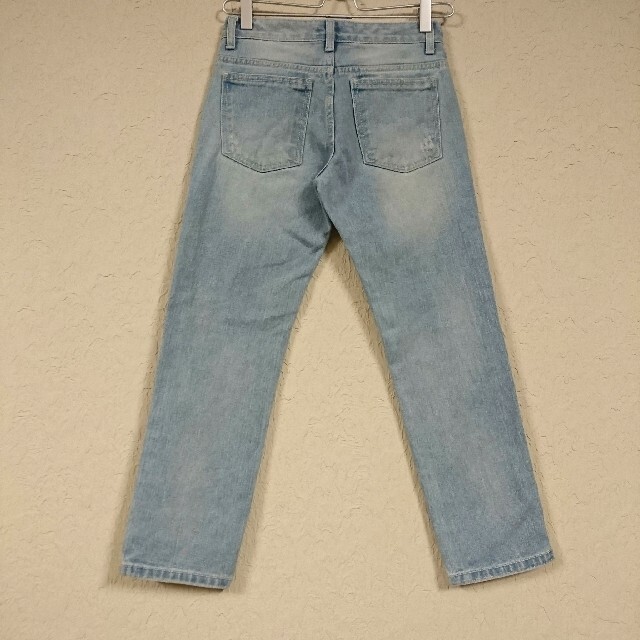 Delyle NOIR(デイライルノアール)のDelyle noir damage cropped denim 1 レディースのパンツ(デニム/ジーンズ)の商品写真