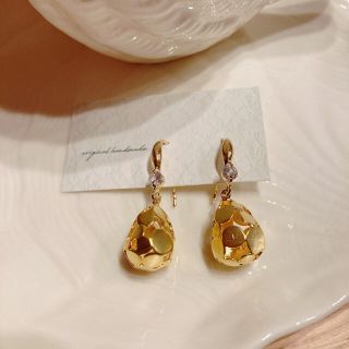 チャームピアス(ピアス)