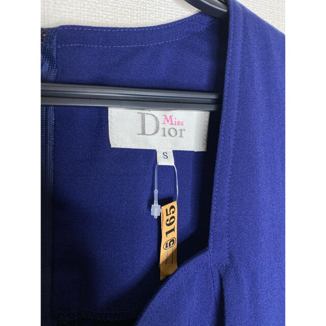 Dior(ディオール)のDior ワンピース レディースのワンピース(ひざ丈ワンピース)の商品写真