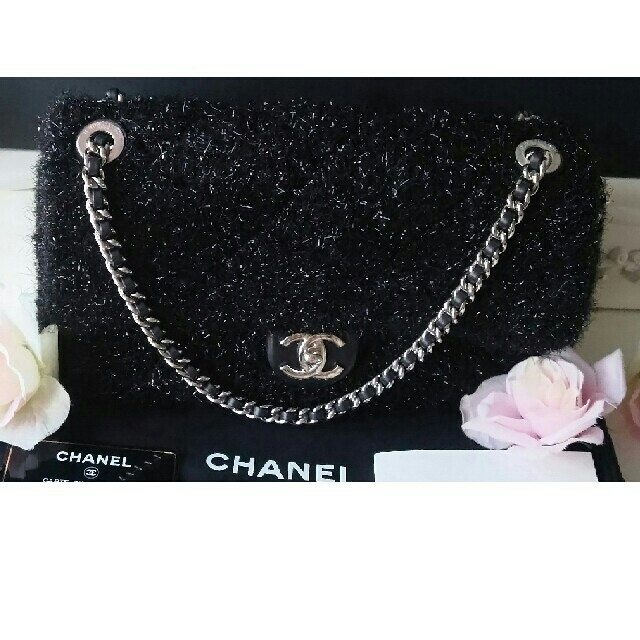 CHANEL(シャネル)の🌹CHANEL🌹正規品🌹新品未使用品🌹マトラッセブラックラメ入りバッグ レディースのバッグ(ショルダーバッグ)の商品写真