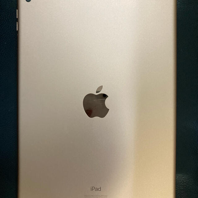 美品 iPad MW762J/A 32GB ゴールド Wi-Fiモデル 美品 iPad MW762J/A 32GB ゴールド Wi-Fiモデル