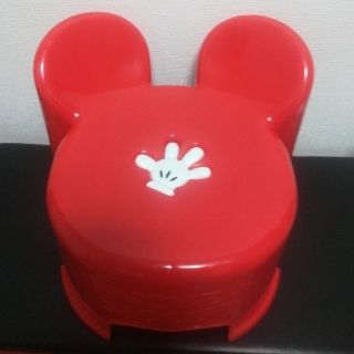 ディズニー 椅子 チェアの通販 61点 Disneyのインテリア 住まい 日用品を買うならラクマ