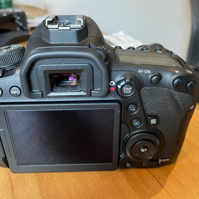 Canon EOS 6D Mark Ⅱ ボディ美品