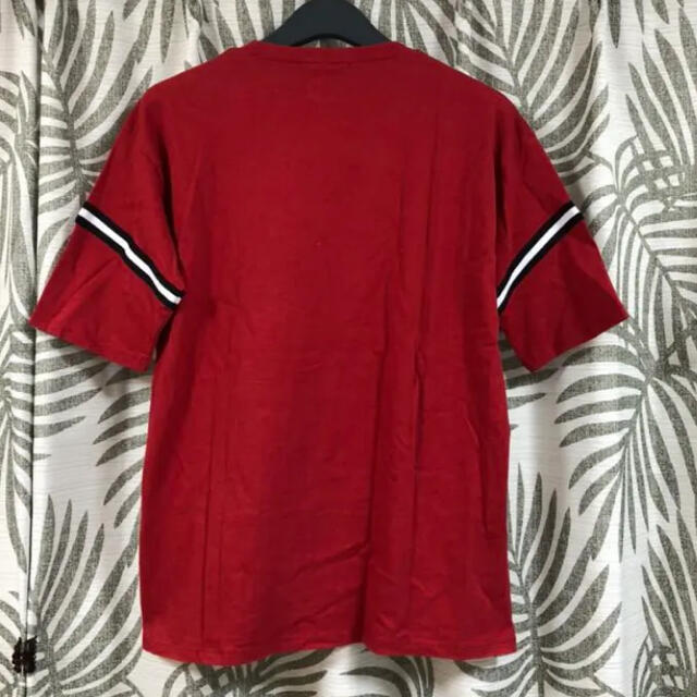 RayCassin(レイカズン)の美品です！レイカズン　半袖Tシャツ　赤の恐竜プリント　フリーサイズ メンズのトップス(Tシャツ/カットソー(半袖/袖なし))の商品写真