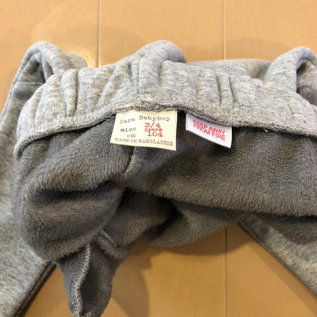 ZARA KIDS(ザラキッズ)のZARA babyboy スウェット　長ズボン　パンツ　裏起毛　綿生地 キッズ/ベビー/マタニティのキッズ服男の子用(90cm~)(パンツ/スパッツ)の商品写真