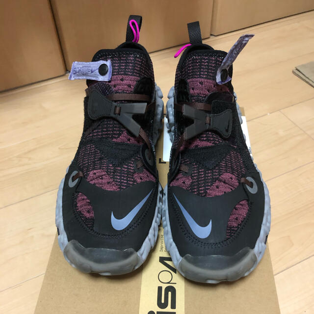 NIKE(ナイキ)のNIKE OVER REACT FLYKNIT ISPA メンズの靴/シューズ(スニーカー)の商品写真