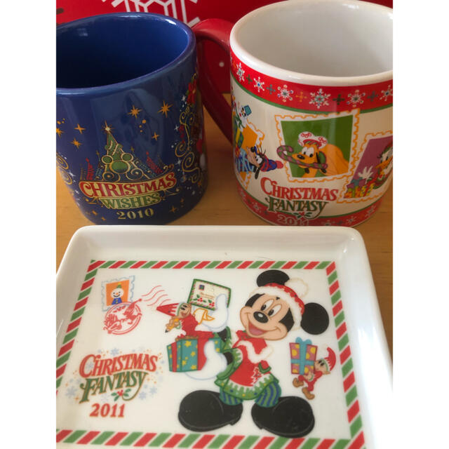 Disney ディズニークリスマス マグカッププレートの通販 by はるはるる ディズニー christmas fantasy 2011 スーベニアカップ