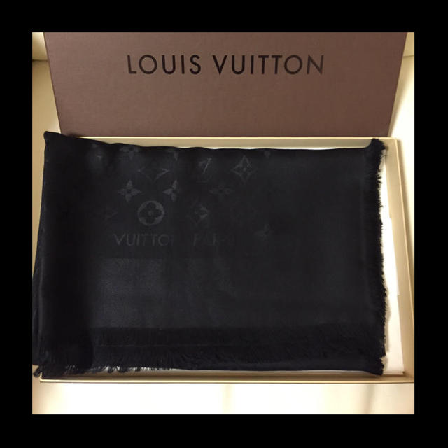 LOUIS VUITTON(ルイヴィトン)のルイヴィトン☆ショールモノグラム レディースのファッション小物(ストール/パシュミナ)の商品写真