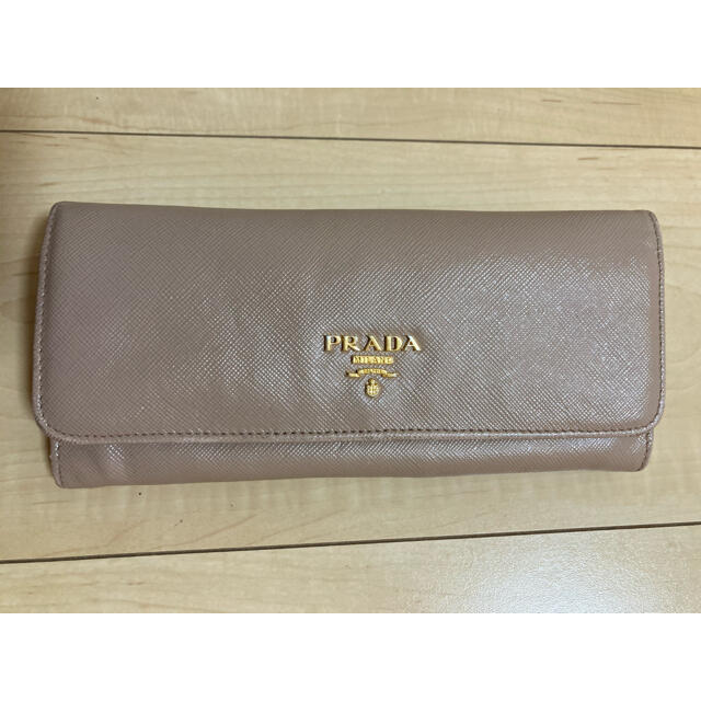 PRADA(プラダ)のプラダ　PRADA 財布 レディースのファッション小物(財布)の商品写真