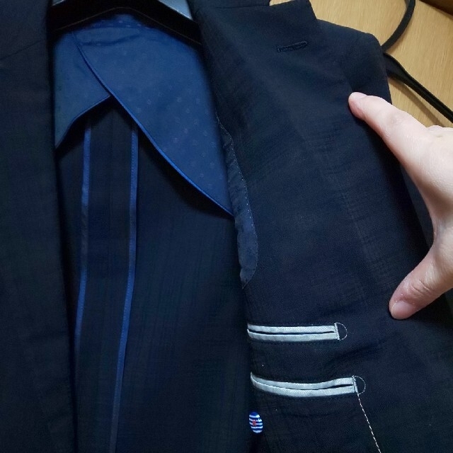 青山(アオヤマ)のスーツ上下セット ズボン２本つき メンズのスーツ(セットアップ)の商品写真