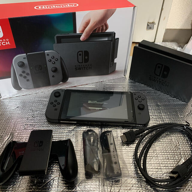 話題の行列テレビゲーム売上特価 【限定値下げ】Nintendo Switch JOY-CON グレー 本体