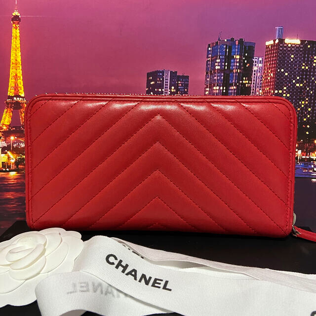 CHANEL(シャネル)の専用 シャネル　【正規品】超レア　美品　長財布　マトラッセ　スタッズ レディースのファッション小物(財布)の商品写真