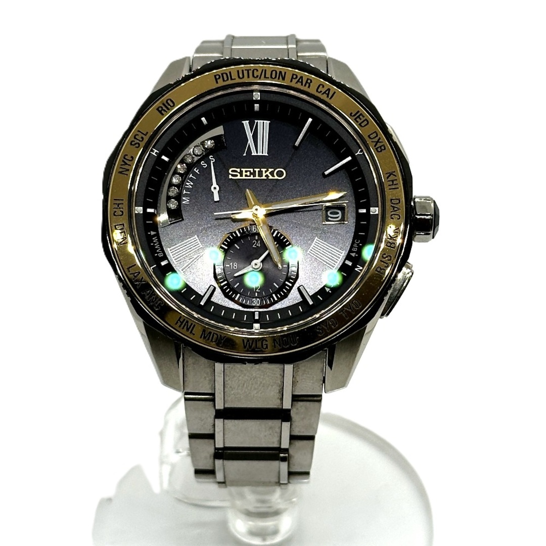 セイコー SEIKO ブライツ 8B54-OBGO/SAGA186 ソーラー クォーツ デイト 腕時計 チタン シルバー×ゴールド日付曜日表示文字盤カラー