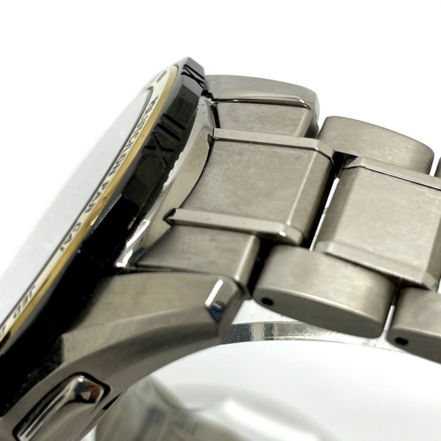 SEIKO(セイコー)のセイコー SEIKO ブライツ 8B54-OBGO/SAGA186 ソーラー クォーツ デイト 腕時計 チタン シルバー×ゴールド メンズの時計(腕時計(アナログ))の商品写真