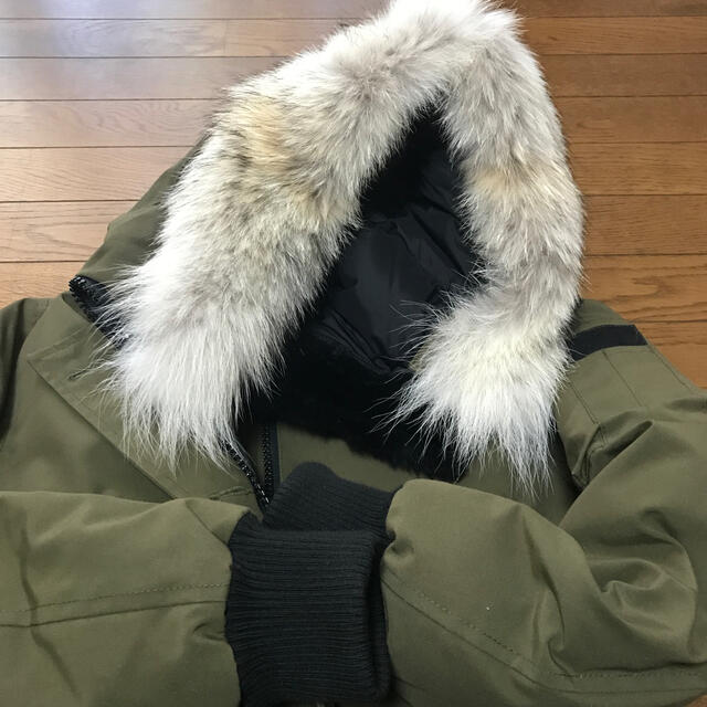 CANADA GOOSE(カナダグース)のkatsu様専用　美品　カナダグース　ダウン　ラブラドール　レディースS レディースのジャケット/アウター(ダウンジャケット)の商品写真