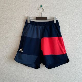 アディダス(adidas)の【Mサイズ】アディダス　スポーツウェア　ハーフパンツ(ショートパンツ)