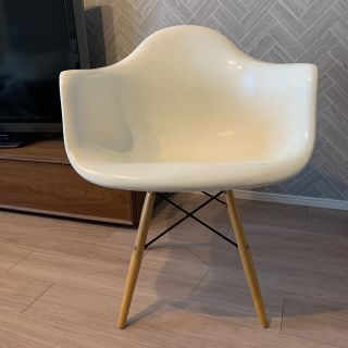 イームズ(EAMES)のSushiya様専用☆モダニカ アームシェルチェア ホワイト (ダイニングチェア)