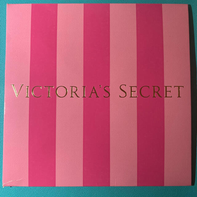 Victoria's Secret(ヴィクトリアズシークレット)のヴィクトリアシークレット 箱 ギフトボックス プレゼントボックス ショップ袋 レディースのバッグ(ショップ袋)の商品写真