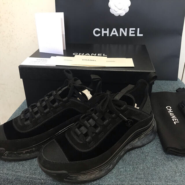 CHANEL 2020-21AW ブラックスニーカー