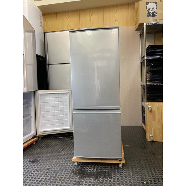 シャープ　冷凍冷蔵庫　SJ-d17d-s 2018年製