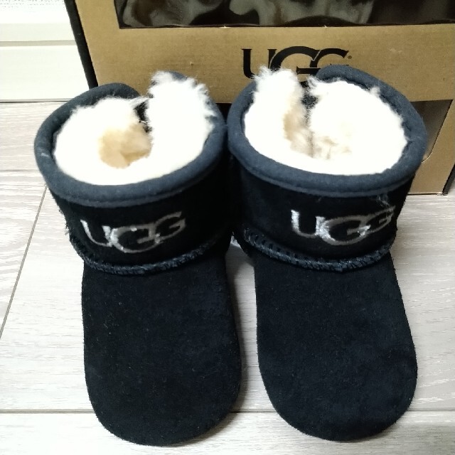 UGG(アグ)のUGGベビー　I JESSE キッズ/ベビー/マタニティのベビー靴/シューズ(~14cm)(ブーツ)の商品写真
