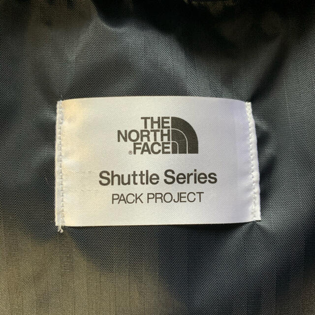 THE NORTH FACE(ザノースフェイス)のノースフェイス シャトルデイパック SE ネイビー レインカバー付き メンズのバッグ(バッグパック/リュック)の商品写真