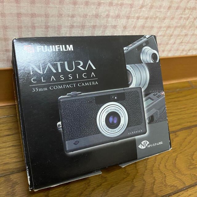 富士フイルム(フジフイルム)のFUJIFILM フィルムカメラ NATURA CLASSICA スマホ/家電/カメラのカメラ(フィルムカメラ)の商品写真