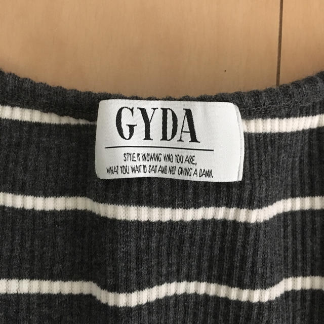 GYDA(ジェイダ)のGYDA トップス レディースのトップス(カットソー(半袖/袖なし))の商品写真