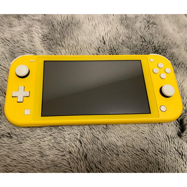 Nintendo Switch lite 黄色