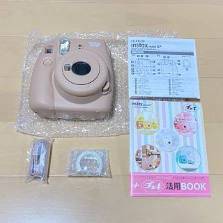 フジフイルム(富士フイルム)のチェキ　FUJIFILM instaxmini8+(フィルムカメラ)