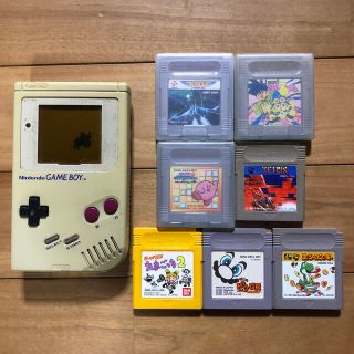ニンテンドーゲームボーイ初代本体ソフト3本付 テトリス F1レース らんま