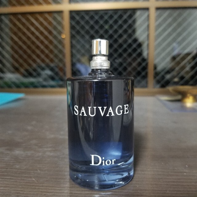 Dior(ディオール)のSAUVAGE コスメ/美容の香水(香水(男性用))の商品写真