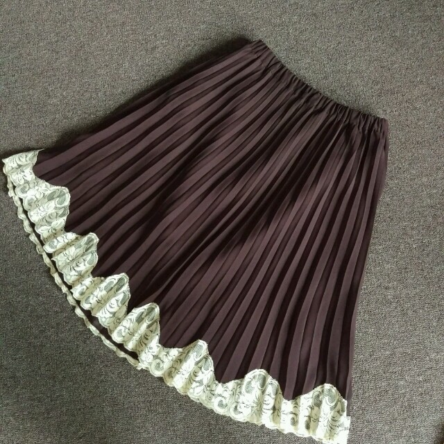 AS KNOW AS(アズノウアズ)のアズノーアズプリーツスカート レディースのスカート(ひざ丈スカート)の商品写真