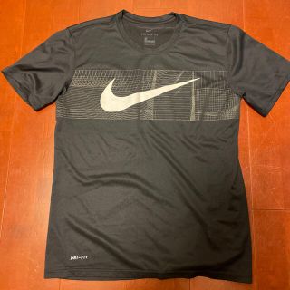 ナイキ(NIKE)のNike スウッシュTシャツ、ドライフィットT、Lサイズ(Tシャツ/カットソー(半袖/袖なし))