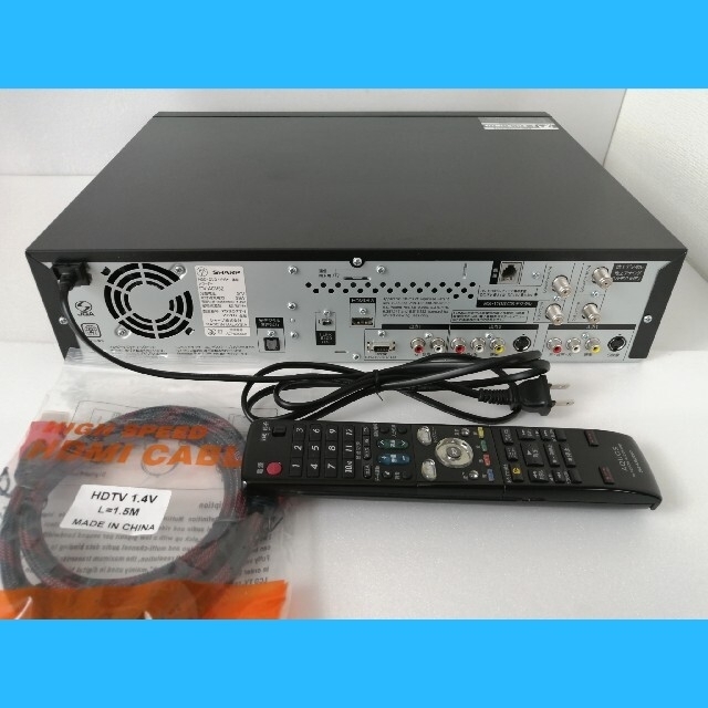 貴重美品SHARP VHS機能付ハイビジョンDVDレコーダー DV-ACV52