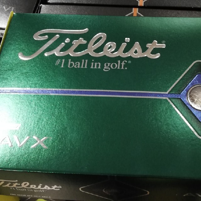 【新品未使用】タイトリスト Titleist  AVX 12個 ゴルフボール