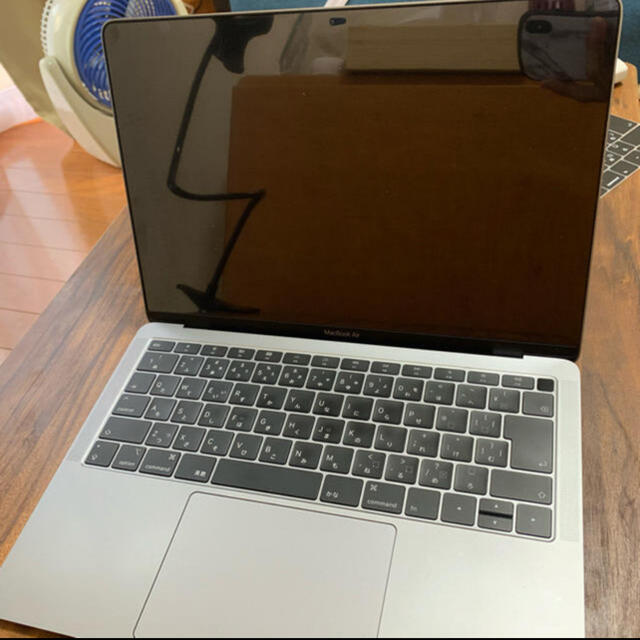 MacBook Air (Retina 13-inch 2018) - 1