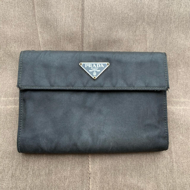 PRADA(プラダ)の★ SALE！　PRADA 折財布　used  ★ レディースのファッション小物(財布)の商品写真