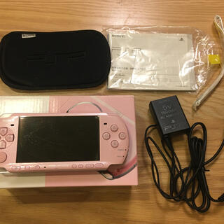 プレイステーションポータブル(PlayStation Portable)のPSP-3000 本体　ブロッサムピンク(携帯用ゲーム機本体)